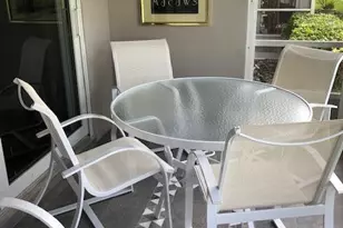 3980 Oaks Clubhouse Dr, Pompano Beach, FL 33069 - Photo 3