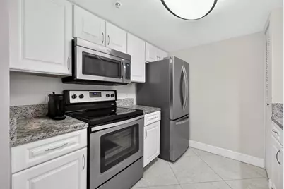 600 Scotia Drive #108, Hypoluxo, FL 33462 - Photo 13