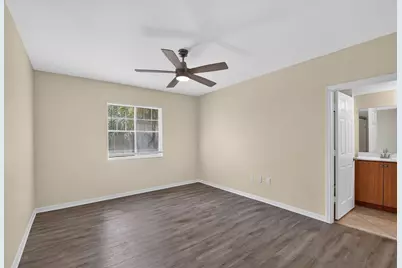 6370 Emerald Dunes Drive #203, West Palm Beach, FL 33411 - Photo 7