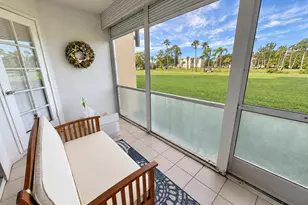 3661 Via Poinciana, Lake Worth, FL 33467 - Photo 15