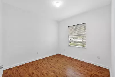 8911 NW 178th Lane, Hialeah, FL 33018 - Photo 21