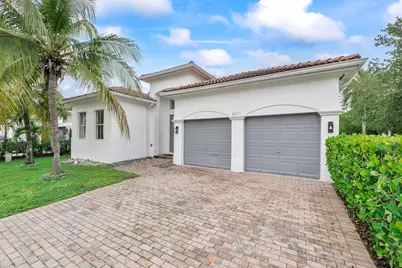 8911 NW 178th Lane, Hialeah, FL 33018 - Photo 3