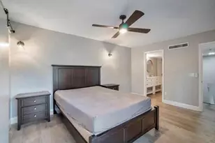 825 Center St, Jupiter, FL 33458 - Photo 11