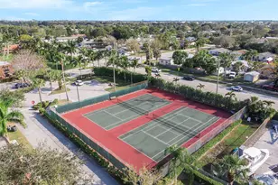 825 Center St, Jupiter, FL 33458 - Photo 23