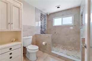 710 Briarwood Terrace, Davie, FL 33325 - Photo 23