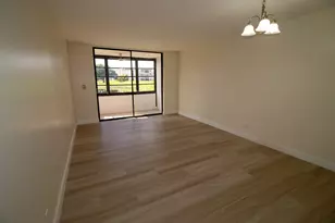 10100 NW 30th Ct, Sunrise, FL 33322 - Photo 5