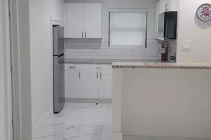 26 NE 3rd St, Dania Beach, FL 33004 - Photo 1