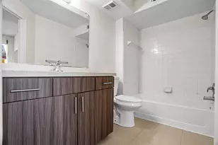 12730 Vista Isles Dr, Sunrise, FL 33325 - Photo 19