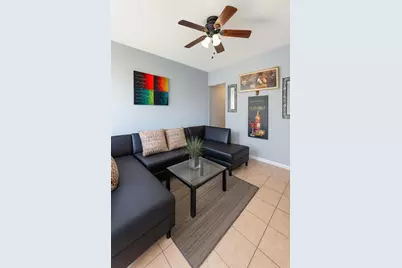 741 NW 10th Terrace, Fort Lauderdale, FL 33311 - Photo 11