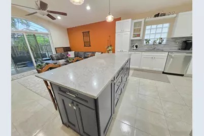 7172 Catalina Way, Lake Worth, FL 33467 - Photo 7