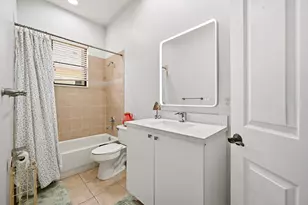 10340 Trianon Pl, Wellington, FL 33449 - Photo 11