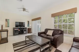 233 Malverne Rd, West Palm Beach, FL 33405 - Photo 9