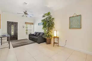 233 Malverne Rd, West Palm Beach, FL 33405 - Photo 3