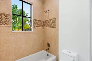 260 NE Wavecrest Ct, Boca Raton, FL 33432 - Photo 49