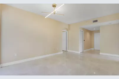 11033 Legacy Boulevard #104, Palm Beach Gardens, FL 33410 - Photo 9
