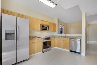 11033 Legacy Boulevard #104, Palm Beach Gardens, FL 33410 - Photo 13