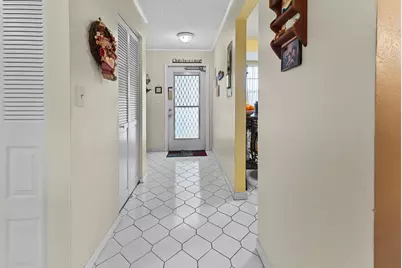 1470 NW 80th Avenue #Apt 204, Margate, FL 33063 - Photo 3