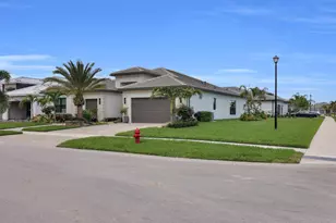 12343 SW Misty Mdw Ln, Port Saint Lucie, FL 34987 - Photo 3