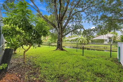 12649 NW 10th Street, Coral Springs, FL 33071 - Photo 35