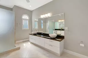 1776 Bay Dr, Pompano Beach, FL 33062 - Photo 33