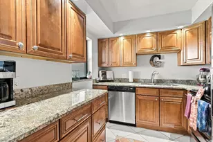 336 Golfview Rd, North Palm Beach, FL 33408 - Photo 11