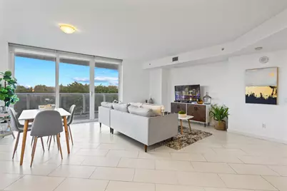 4250 Biscayne Boulevard #402, Miami, FL 33137 - Photo 5