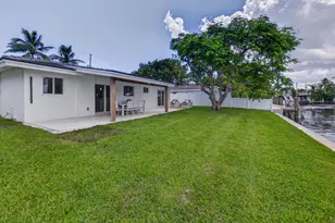 259 SE 4th Ave, Pompano Beach, FL 33060 - Photo 43