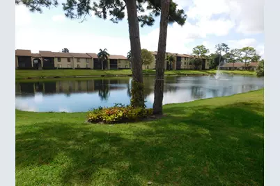 627 Sea Pine Way #A2, Greenacres, FL 33415 - Photo 3