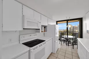 3400 N Ocean Ave, Singer Island, FL 33404 - Photo 9