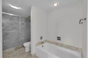 3400 N Ocean Ave, Singer Island, FL 33404 - Photo 17