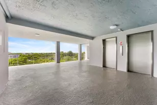 3051 N Course Dr, Pompano Beach, FL 33069 - Photo 25