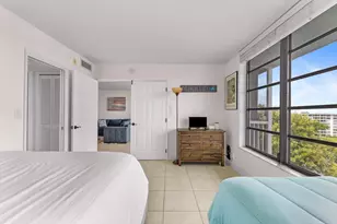 3051 N Course Dr, Pompano Beach, FL 33069 - Photo 17