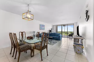 3051 N Course Dr, Pompano Beach, FL 33069 - Photo 9
