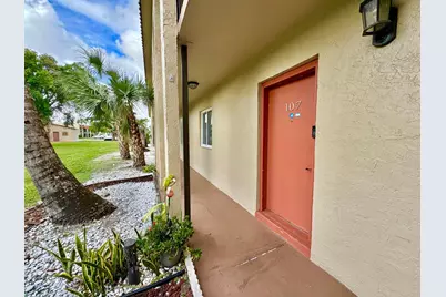 6074 Forest Hill Boulevard #107, West Palm Beach, FL 33415 - Photo 19