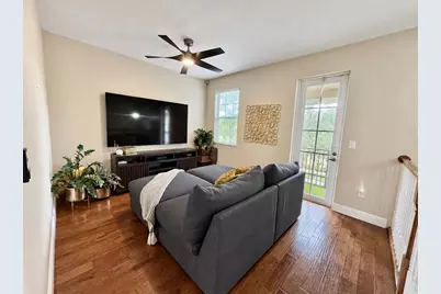 14749 SW 11th Court, Pembroke Pines, FL 33027 - Photo 13