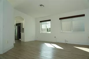 17030 NW 19th Ct, Pembroke Pines, FL 33028 - Photo 5