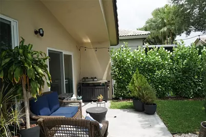 17030 NW 19th Court, Pembroke Pines, FL 33028 - Photo 39