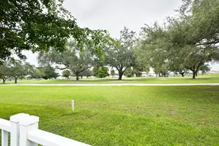 73 Admirals Ct, Palm Beach Gardens, FL 33418 - Photo 25