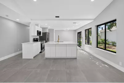 905 NW 21st Way, Delray Beach, FL 33445 - Photo 17