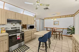 351 Baysinger Ave, Fort Pierce, FL 34982 - Photo 7