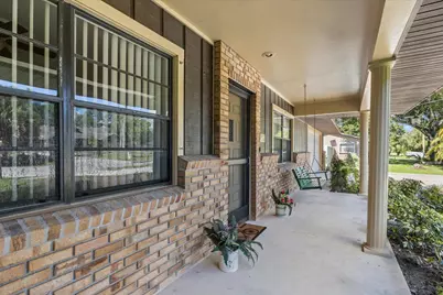 351 Baysinger Avenue, Fort Pierce, FL 34982 - Photo 5