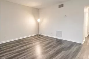 1401 NE 17th Ct, Fort Lauderdale, FL 33305 - Photo 3