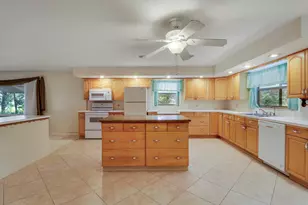 142 2nd St, Jupiter, FL 33458 - Photo 33