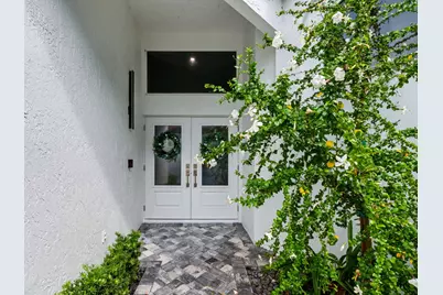 12920 Touchstone Place, Palm Beach Gardens, FL 33418 - Photo 5