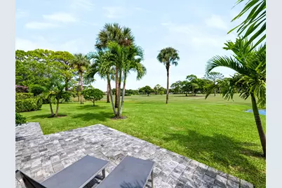 12920 Touchstone Place, Palm Beach Gardens, FL 33418 - Photo 23