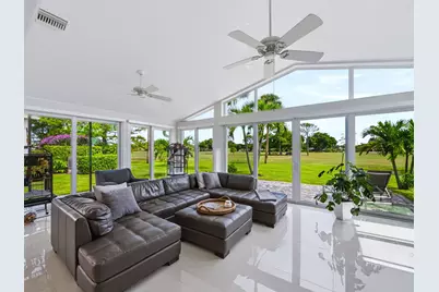 12920 Touchstone Place, Palm Beach Gardens, FL 33418 - Photo 7