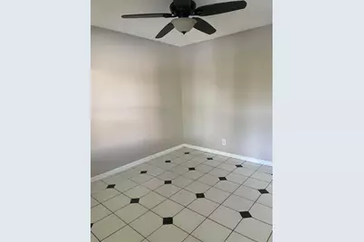 2780 Norfolk Pine Court, Lake Worth, FL 33462 - Photo 21