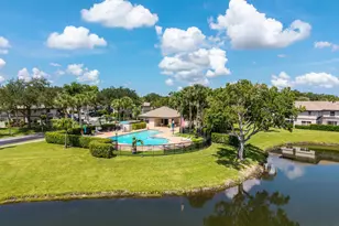 42 Essex Ct, Royal Palm Beach, FL 33411 - Photo 25