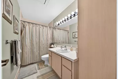 42 Essex Court #B, Royal Palm Beach, FL 33411 - Photo 21