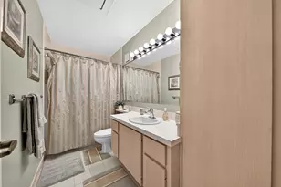 42 Essex Ct, Royal Palm Beach, FL 33411 - Photo 21